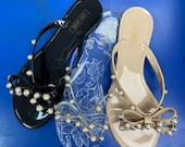 Jelly Sandals with Pearl Bow