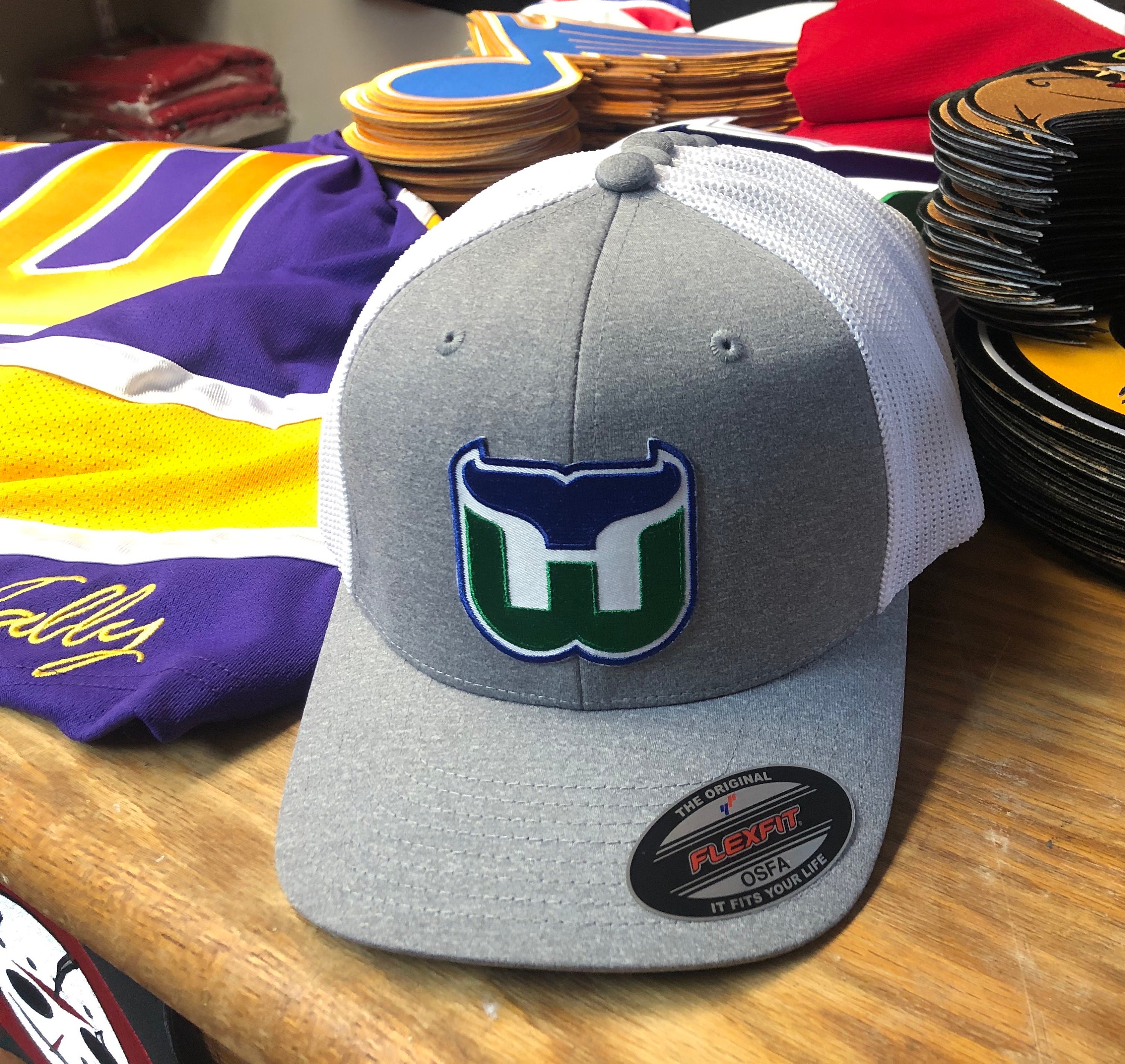 Hartford Whalers 2T WORDMARK Black-Green Fitted Hat