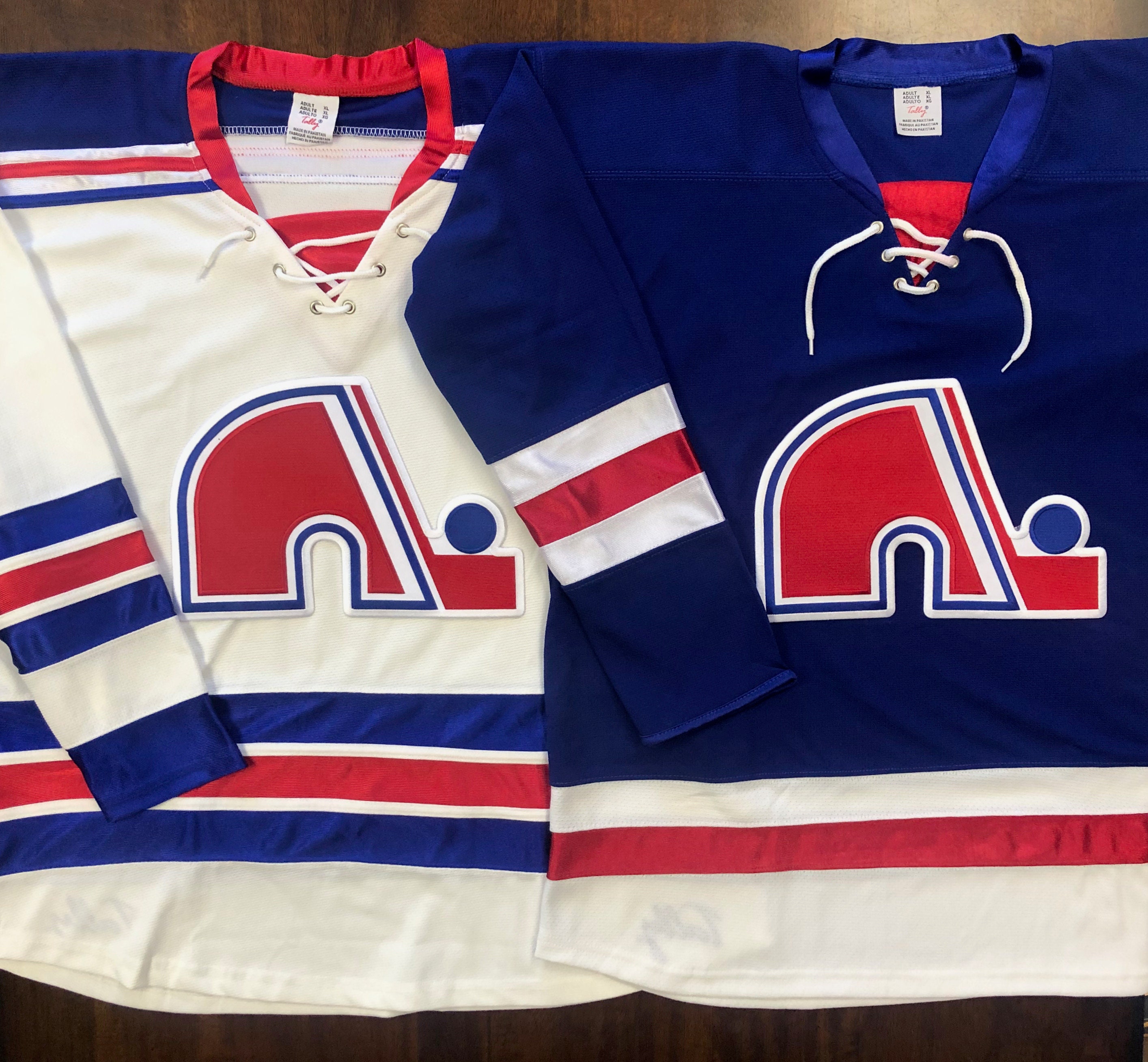 QUEBEC NORDIQUES 1979-95 LOGO NHL TEAM THROWBACK LOGO T-SHIRT, NEW
