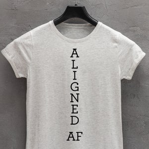 Aligné AF Yoga Graphic SVG PNG / Clip Art Cricut Silhouette