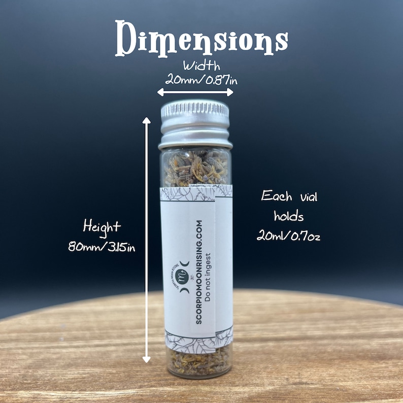 an infographic showing the dimensions of the vial.It is 80mmx20mm and holds 20ml of product.