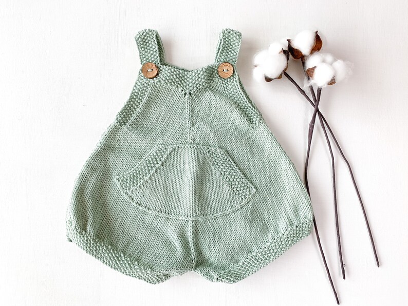 Gift for baby Cotton baby romper 0-6 months Knitted baby romper Macrame pacifier clip with rainbow
