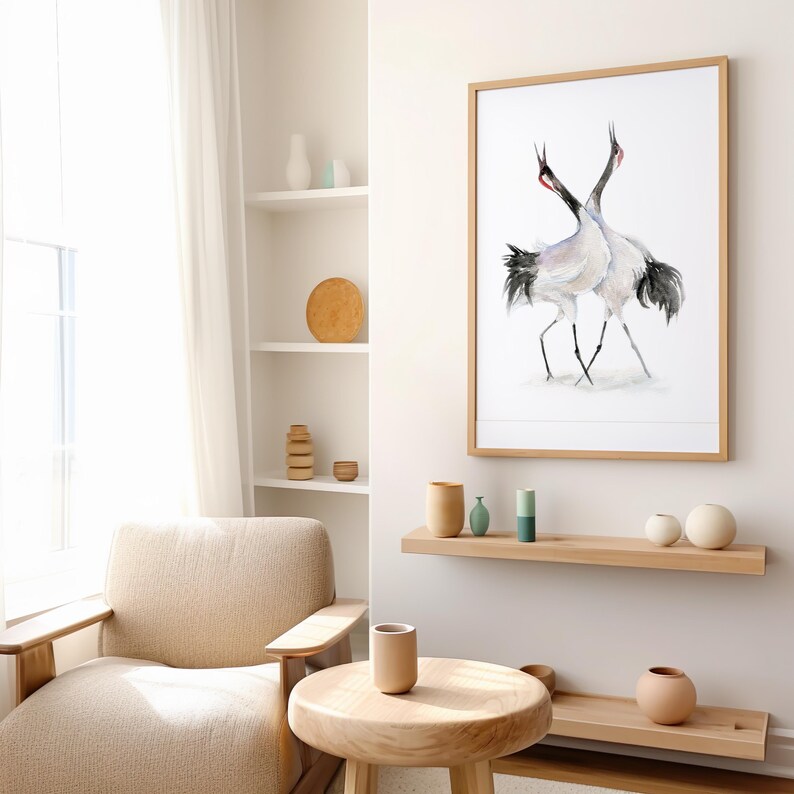 Akvarell väggkonst med dansande trana | Minimalistisk fågeltryck | Zen heminredning | Personlig bröllopspresent | Modern japansk naturkonst bild 5