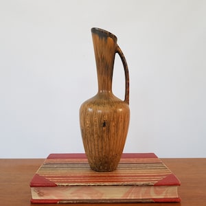 Beautiful high stoneware vase by Gunnar Nylund for Rorstrand, Sweden. 1950s. Swedish Modern.