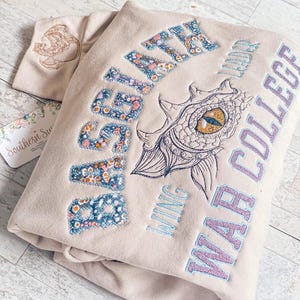 Basgiath Sweatshirt | Floral Bookish Sweatshirt | Bookish Sweatshirt | Fourth Wing | Andarna | Tairn