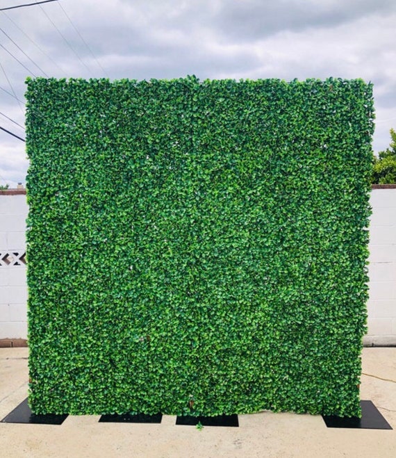 Simple Diy Artificial Turf Table Runner Craft Great For Father S Day Dinner Golf Theme Party Sports Birthday Party Golf Birthday Party