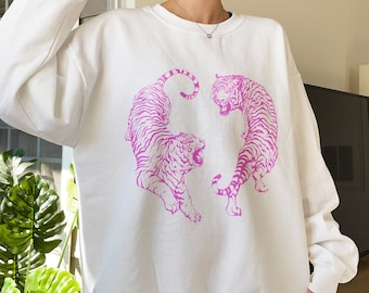 Vintage Tiger Crewneck Pink Tiger Hoodie Japanese Aesthetic Tiger Shirt Aesthetic Clothes Aesthetic Sweatshirt Crew Neck Sweatshirt