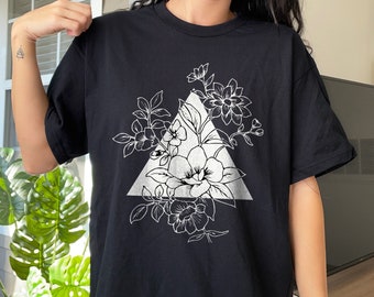 Minimal Geometric Floral Tee Botanical Shirt Aesthetic Shirt Wildflower Shirt Garden Shirt Plant Shirts Plant Lady Shirt Wildflower T Shirt