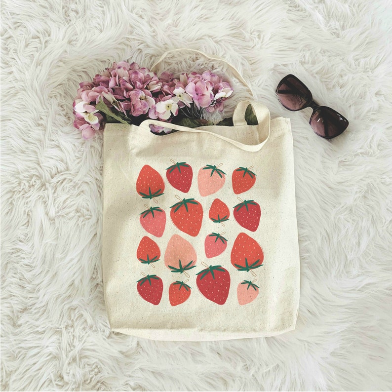 Strawberry Tote Bag Cute Tote Bag Strawberry Bag Plant Tote Aesthetic Bag Market Bag Tote Bag Pattern Canvas Bag Shoulder Bag Shopping Bag 