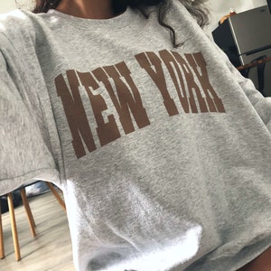 New York Sweatshirt New York Crewneck Aesthetic Sweatshirt New York City Sweatshirt Vintage Crewneck Vintage Sweatshirt Trendy Clothes