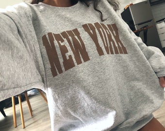 New York Sweatshirt New York Crewneck Aesthetic Sweatshirt New York City Sweatshirt Vintage Crewneck Vintage Sweatshirt Trendy Clothes