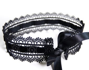 VELVET LACE MIX black - Romantic black choker made of curved lace with velvet insert and satin ribbons to tie - no metal