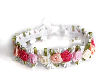 BLOOMING ROSES Choker - Choker with roses in pink, rose, cream and apricot, small pearls and soft velvet ribbons for individual tying
