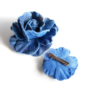 DENIM FLOWER CLIP - hair clip or brooch - blue denim flower - the denim look rose is attached with a clip - price for 1 rose