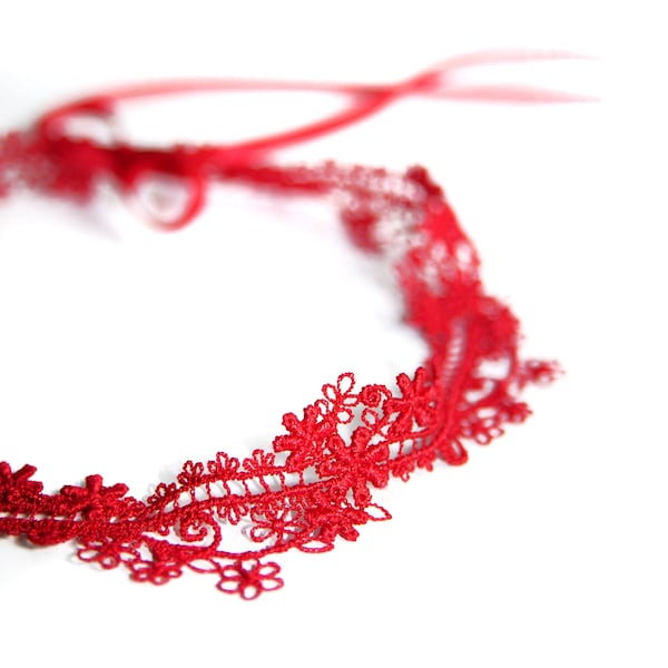 RED FLOWER TENDRIL choker - Playful, lace choker with a flower tendril design in warm red and satin ribbons for individual tying
