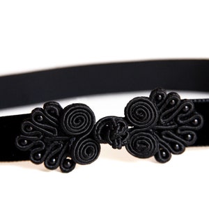 TRIMMING CHOKER black, stylish velvet choker, which is closed with an ornate trimmings closure with small beads image 4