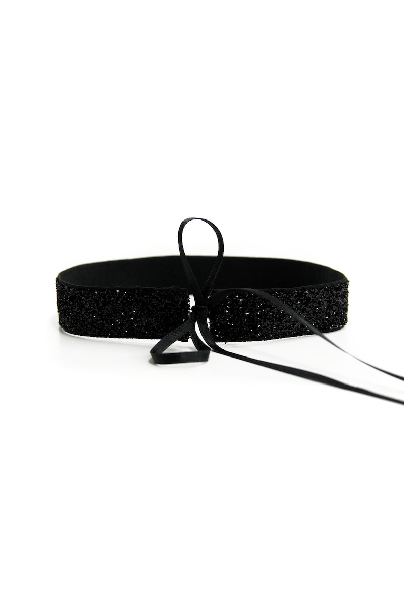 GLIMMER CHOKER BLACK edler, schwarzer, funkelnder Samtchoker mit Double Face Satinbändern zum Binden Bild 3