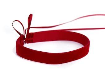 BLOOD RED VELVET Choker - Weicher, dichter Samtchoker in warmen Rot mit Double Face Satinbändern zum individuellen Binden