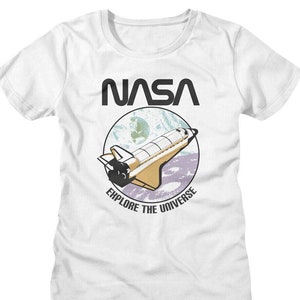 NASA Women&#39;s T-Shirt Explore the Universe Space Shuttle Tees