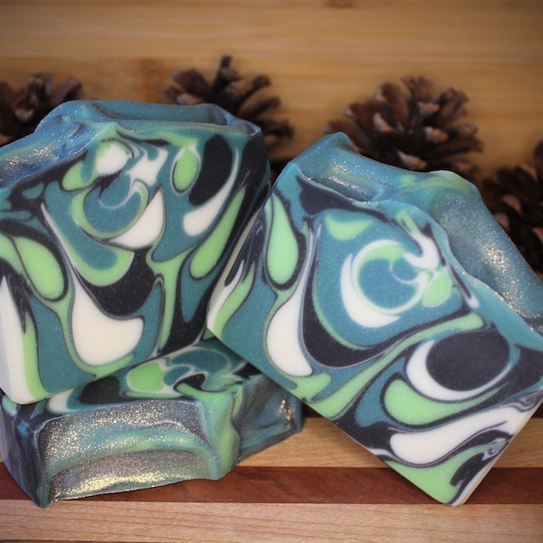 Handcrafted Soap | Clover & Aloe - Coconut Milk and Silk Artisan Soap, Fresh Clean Scent, Hand and Body Skin Care, Detergent Free