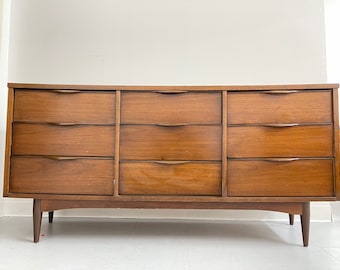 Free and Insured Shippig Within US - Vintage Mid Century Modern Dresser Cabinet Storage Drawers