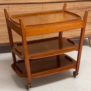 Free Shipping Within Continental US Vintage Mid Century Modern3 Tiered Cart in the Style of Hundevad. UK Import image 4