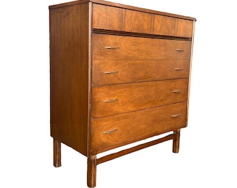 Free Shipping Within Continental U S - Vintage Bassett Mid Century Modern 4 Drawer Dresser Cabinet Storage With Dovetail Drawers