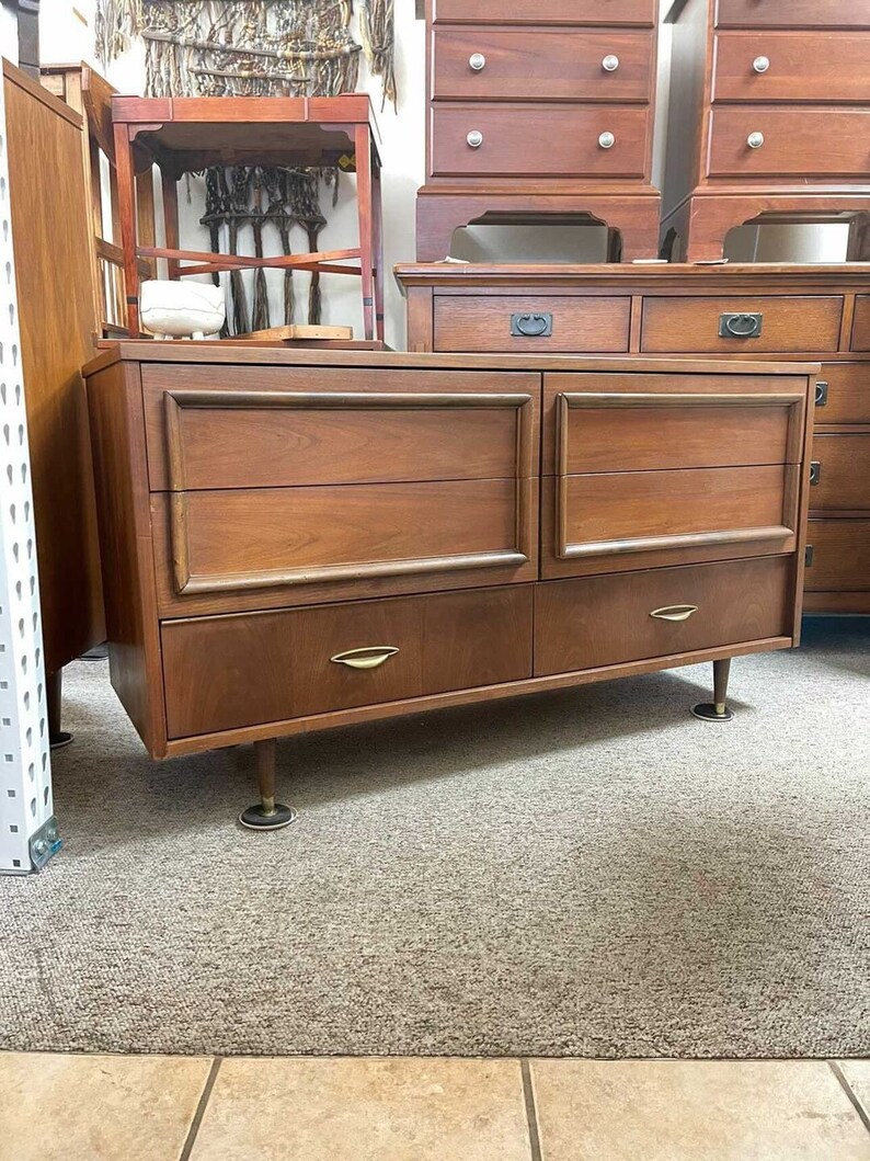 Free and Insured Shippig Within US Vintage Mid Century Modern Dresser Cabinet Storage Drawers image 3