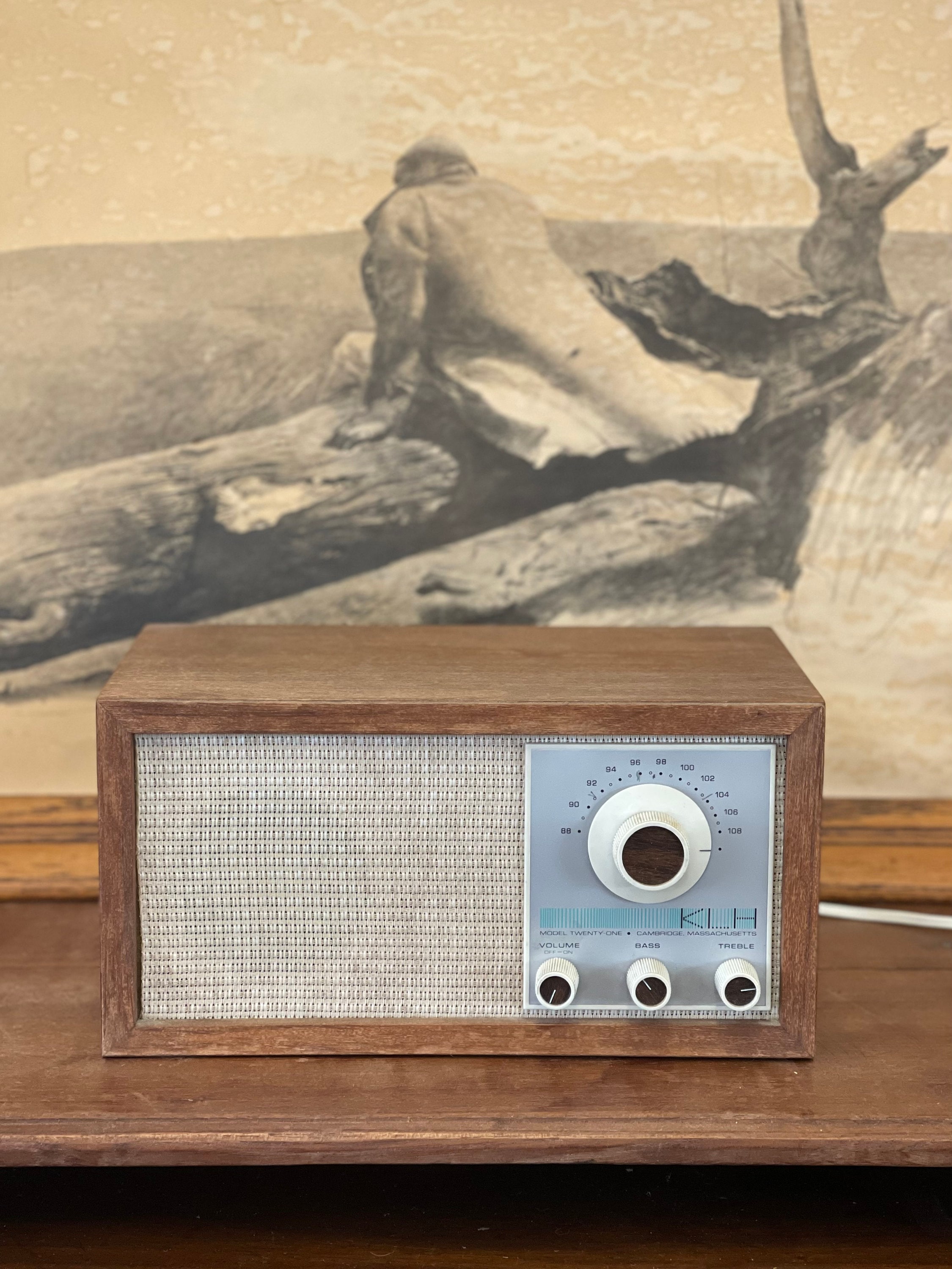 Vintage Mid Century Modern KLH Model Twenty One FM Receiving