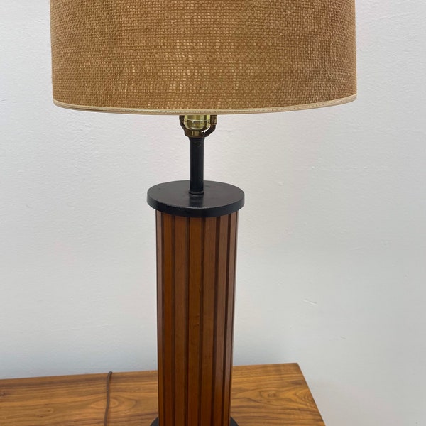 Free Shipping Within Continental US - Vintage Mid Century Modern Lamp