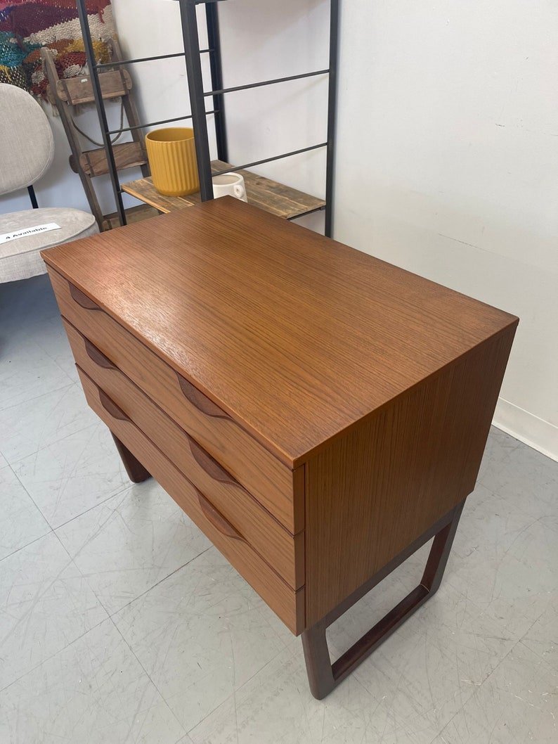Free Shipping Within Continental US Vintage Danish Modern Dresser With Unique Handles image 3