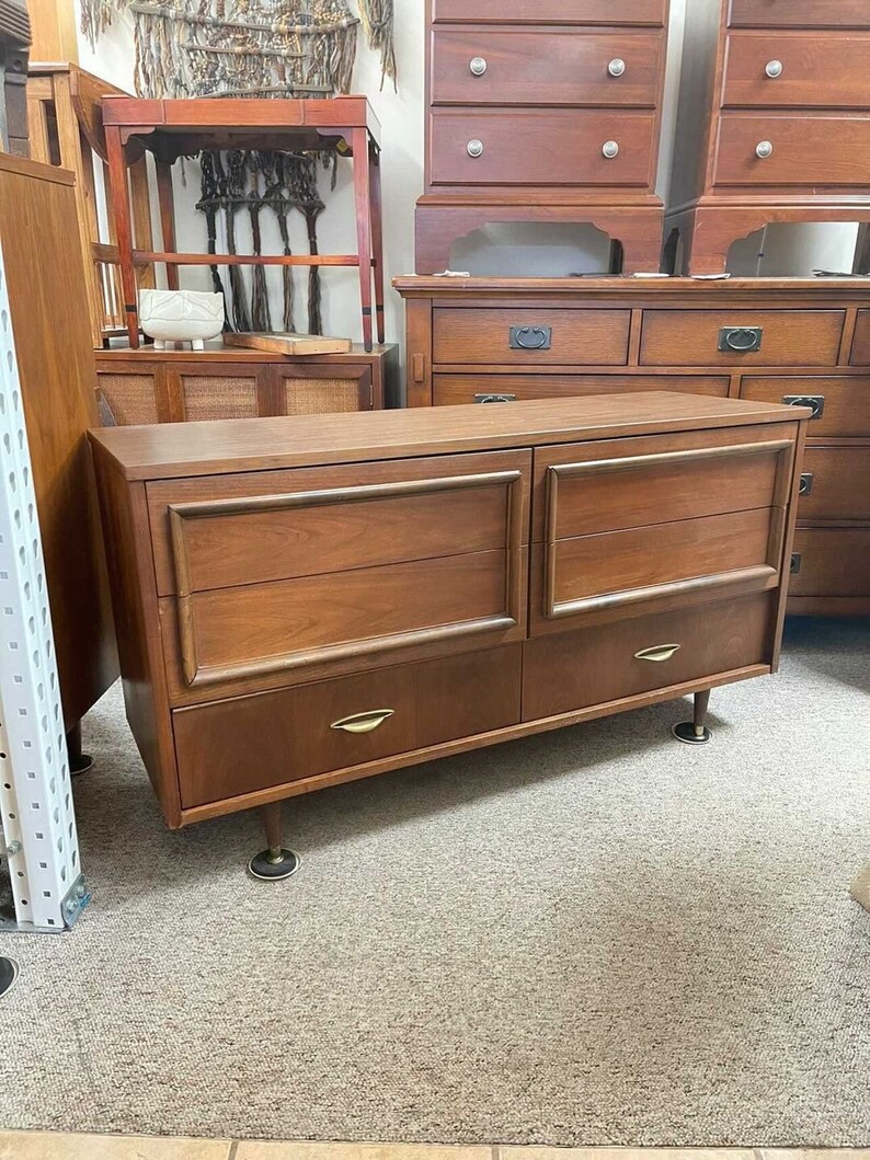 Free and Insured Shippig Within US Vintage Mid Century Modern Dresser Cabinet Storage Drawers image 4