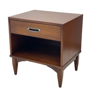 Free Shipping Within Continental US - Vintage Drexel Nightstand. Dovetail Drawers