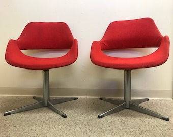 Free Shipping Within US- Pair of Arthur Umanoff Mid Century Chair