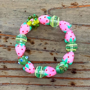 Lampwork Strawberry Bracelets, Glass 14mm Fruit Beaded Bracelet