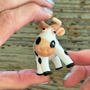 Lampwork Glass Cow, Large Display, Decoration, Figurine