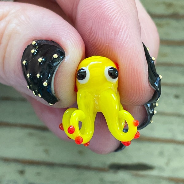 Lampwork Octopus Bead 20mm, Adorable Yellow Glass Octopus