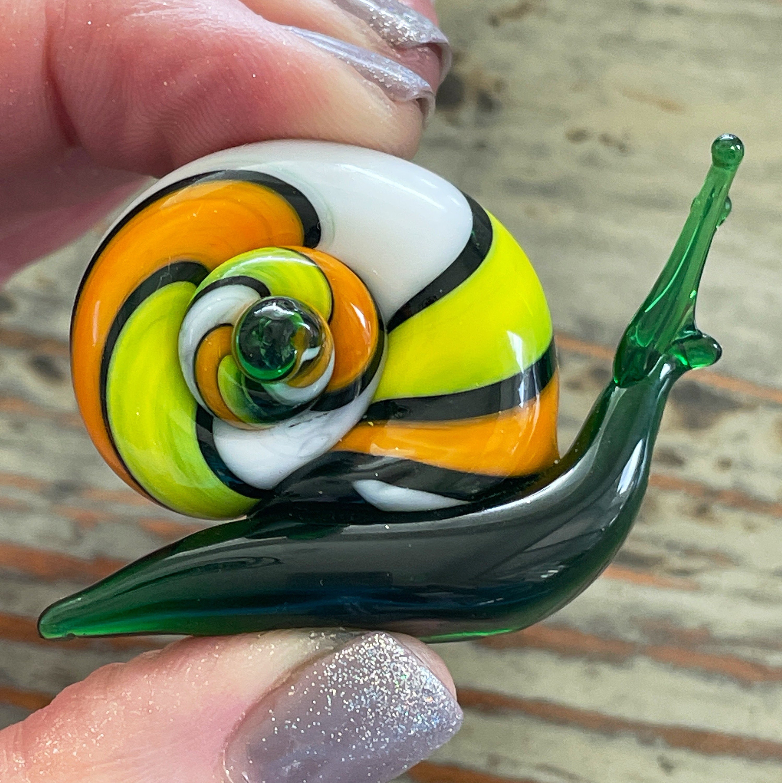 ランプワークガーデンカタツムリ、カラフルな大きなガラスカタツムリの