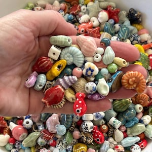 Groothandel startpakket, soep van gemengde keramische porseleinkralen, enorme partij van 100 g