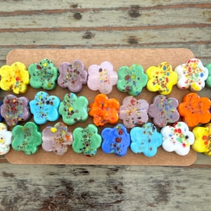 Lampwork Flower Beads, Glass Flower Shaped 14mm Strands