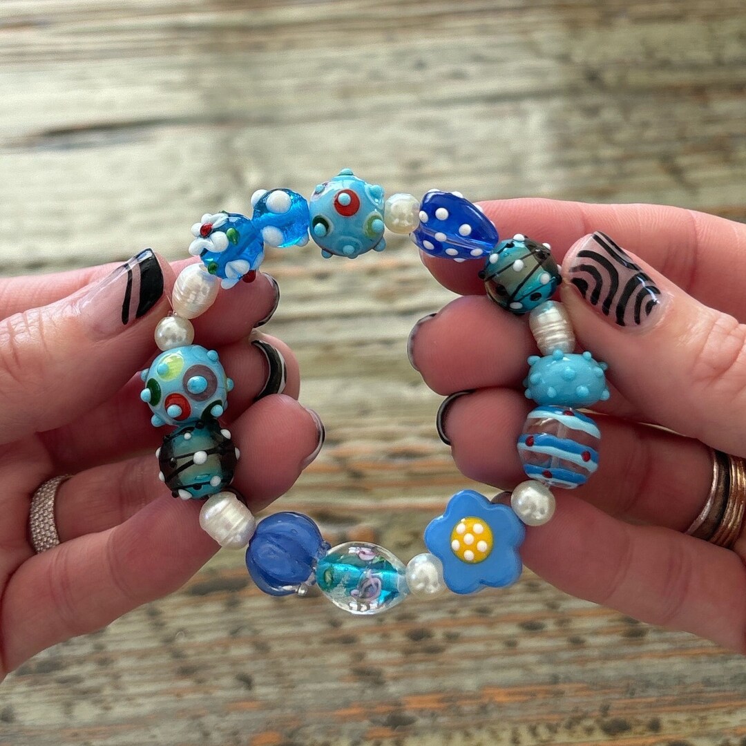 KAMIYA Mexican Beads Bracelet BLUE 極美品 KAMIYA Mexican Beads Bracelet BLUE 極美品 - メルカリ