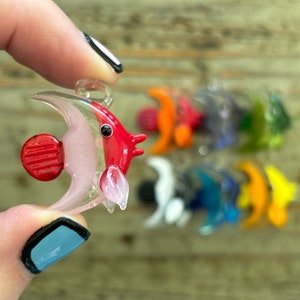 Lampwork Glass Fish, 32mm Float Glass for Aquarium or Pendants