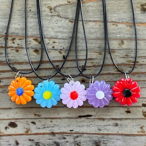 Lampwork Glass Flower Necklace, Perfect for Spring
