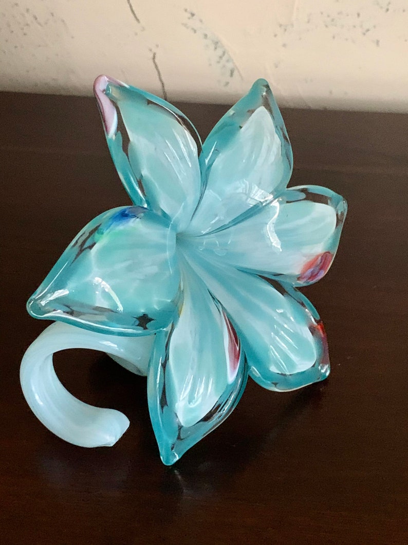 Hand Blown Glass Hibiscus Lily With Swirl Stem Vintage 80s Etsy