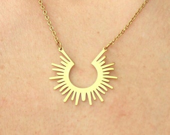 GOLD SUNBURST NECKLACE Geometric Vintage style 18k Gold pendant with 14k Gold Vermeil Flat Cable Chain Necklace