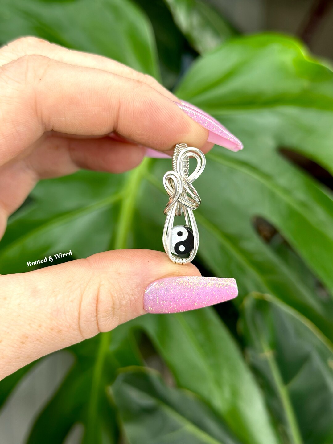 Yin Yang Necklace, Yin Yang Pendant, Tai Chi Symbol, Yin Yang Meditation Necklace, Wire Wrapped