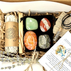 Aries Zodiac Kit, Aries Zodiac Gift Box, Astrology Gift, Aries Crystal Box, Birthday Gift Box, Aries Gift Box, Astrology Birthday Gift