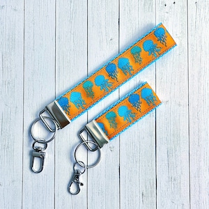 Wristlet Keychain - Mini Key Fob - Tropical Vibes Gift for Her - Beachy Key Holder - Summer Accessory