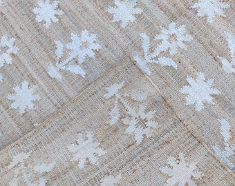 Jute vloerkleed, jute bloemendesign vloerkleed, natuurlijk jute vloerkleed, katoenen jute vloerkleed binnen, jute slaapkamer- en woonkamertapijt, vloerkleed aangepast formaat