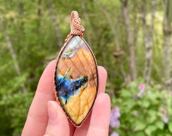 Hand-Woven Orange Labradorite Pendant (Code 1308)